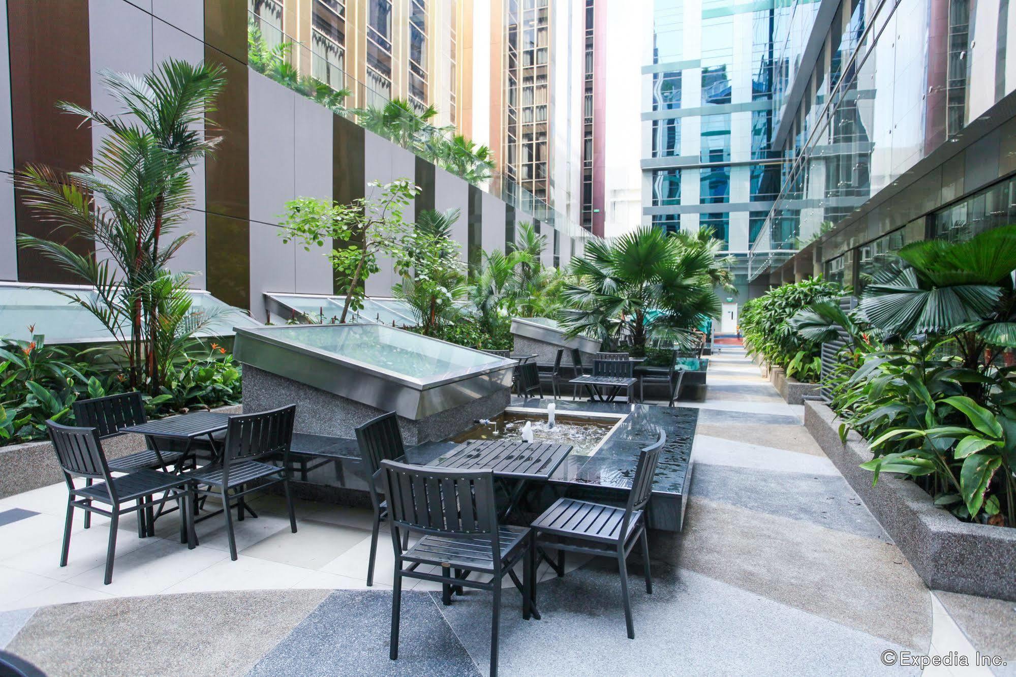 Hotel Chancellor@Orchard Singapore Buitenkant foto